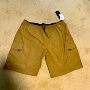 NWT - Large Men’s cargo shorts - Khaki